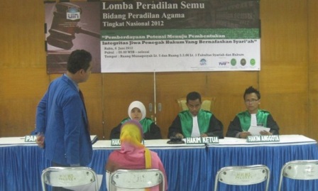 FIAI Ikuti Lomba Peradilan Semu Nasional